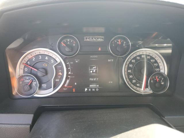 3C6UR5NL0JG141212 - 2018 RAM 2500 LARAMIE Սպիտակ լուսանկար 9