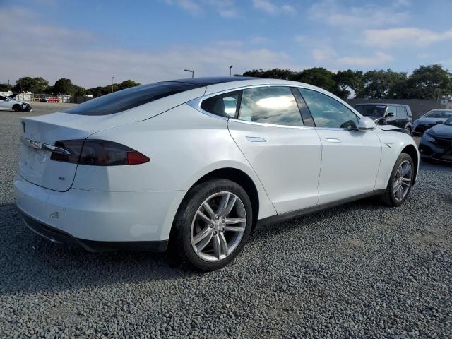 5YJSA1CN5DFP27824 - 2013 TESLA MODEL S Ağ foto 3