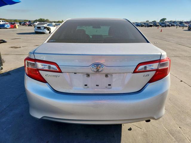 4T4BF1FK2ER417501 - 2014 TOYOTA CAMRY L SILVER photo 6