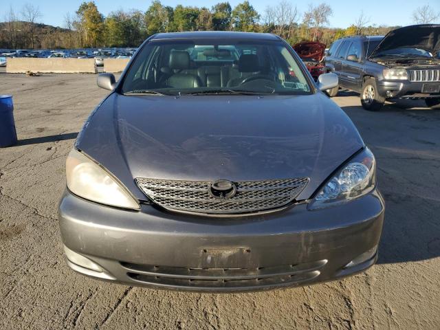 4T1BF30K22U510044 - 2002 TOYOTA CAMRY LE 灰色 照片 5