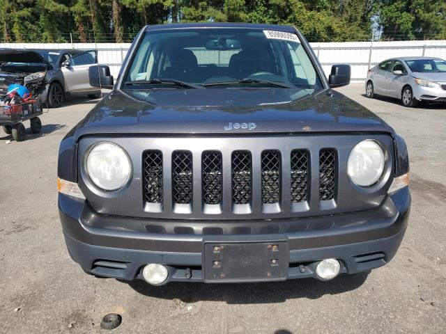 1C4NJRBB7ED751912 - 2014 JEEP PATRIOT SPORT رمادي صورة 5