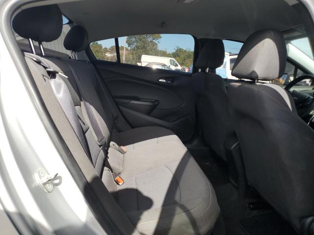 1G1BC5SM9K7151919 - 2019 CHEVROLET CRUZE LS Srebrny zdjęcie 10