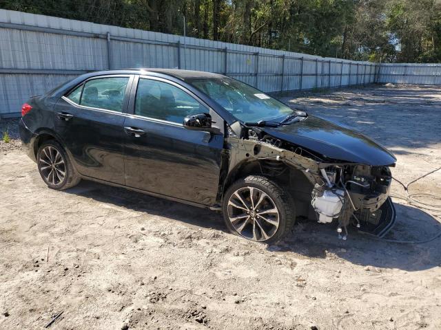 2T1BURHE6JC058591 - 2018 TOYOTA COROLLA L შავი ფოტო 4