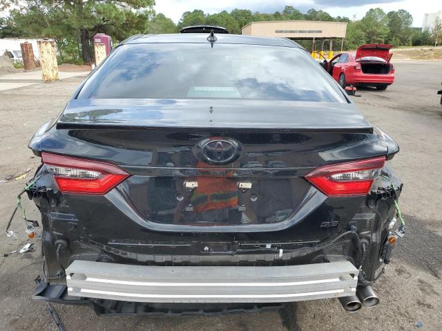 4T1T11AK2NU057926 - 2022 TOYOTA CAMRY SE BLACK photo 6