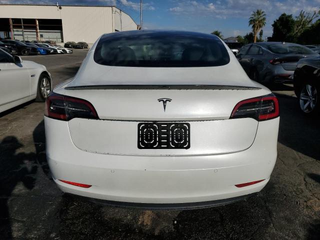 5YJ3E1EA0LF744869 - 2020 TESLA MODEL 3 白色 照片 6