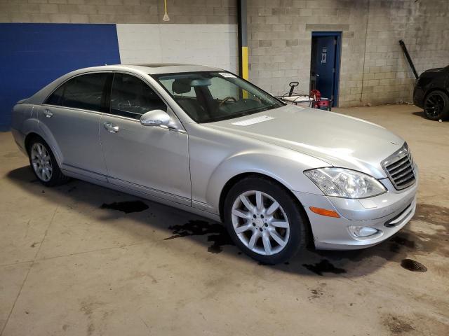 WDDNG86X48A222976 - 2008 MERCEDES-BENZ S 550 4MATIC SILVER photo 4