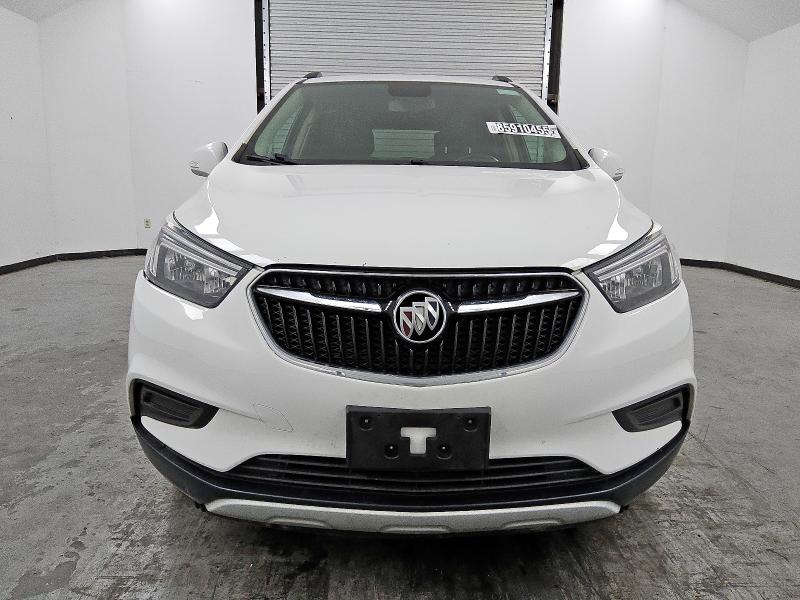 KL4CJASB0KB901000 - 2019 BUICK ENCORE PREFERRED Белый фото 5