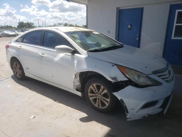 5NPEB4AC8DH783335 - 2013 HYUNDAI SONATA GLS თეთრი ფოტო 4