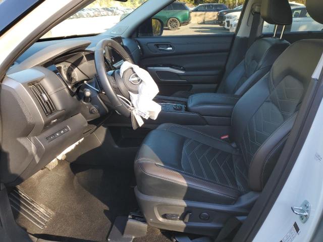 5N1DR3DJ6PC255770 - 2023 NISSAN PATHFINDER PLATINUM Biały zdjęcie 7