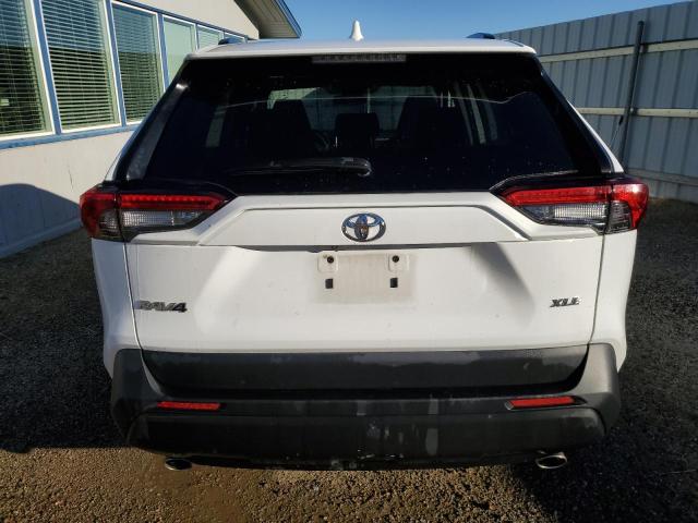 2T3W1RFV7RW318558 - 2024 TOYOTA RAV4 XLE 白色 照片 6