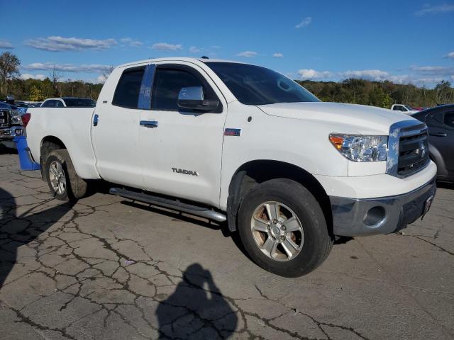 5TFUW5F19AX121129 - 2010 TOYOTA TUNDRA DOUBLE CAB SR5 WHITE photo 4
