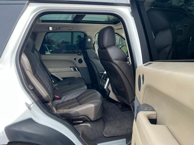 SALWV2FE7HA135324 - 2017 LAND ROVER RANGE ROVE AUTOBIOGRAPHY WHITE photo 6