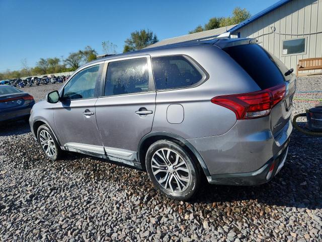 JA4AD3A32JZ061134 - 2018 MITSUBISHI OUTLANDER SE Сріблястий фото 2