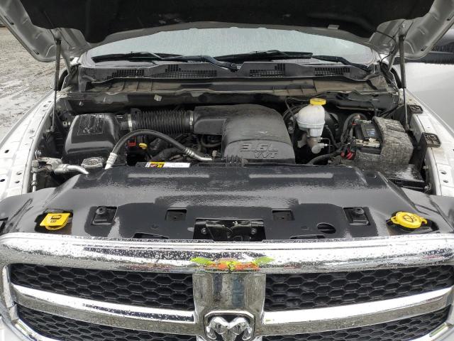 1C6RR7GG9JS300898 - 2018 RAM 1500 SLT SILVER photo 11
