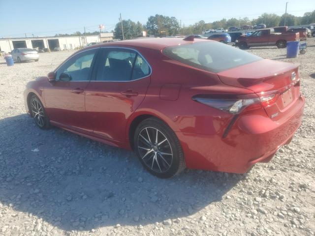 4T1G11AK3PU127342 - 2023 TOYOTA CAMRY SE NIGHT SHADE RED photo 2