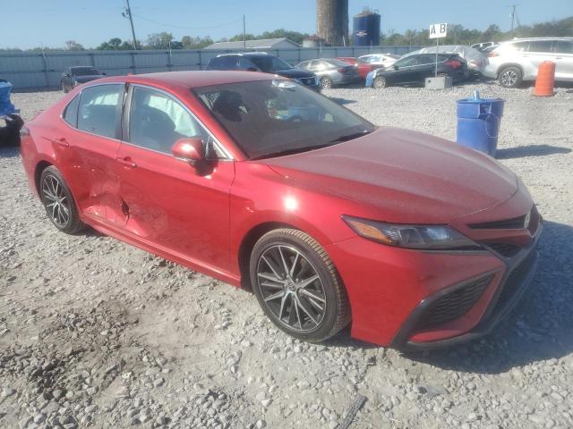 4T1G11AK3PU127342 - 2023 TOYOTA CAMRY SE NIGHT SHADE RED photo 4