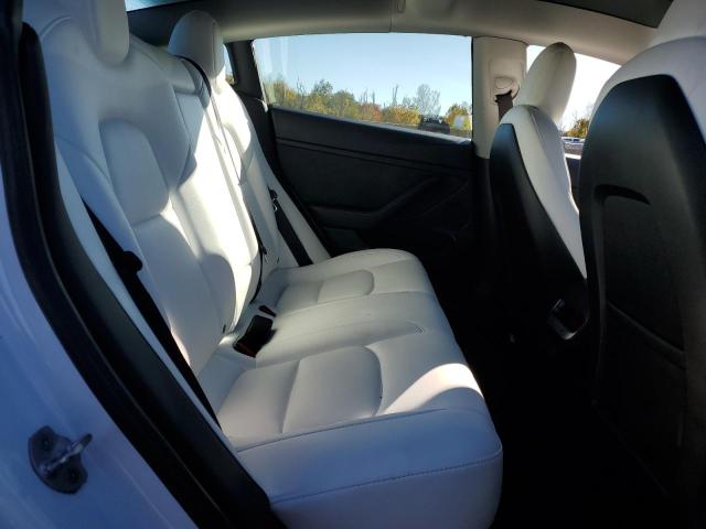 5YJ3E1EC5MF013423 - 2021 TESLA MODEL 3 WHITE photo 10