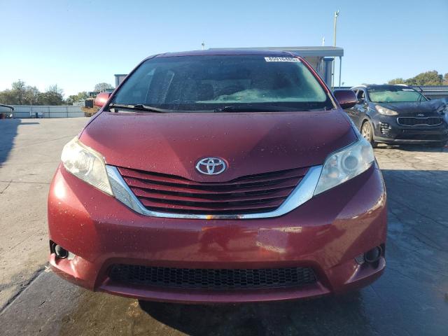 5TDKK3DC8FS658678 - 2015 TOYOTA SIENNA LE 栗色 照片 5