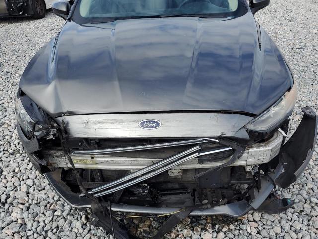 3FA6P0HD3HR256793 - 2017 FORD FUSION SE GRAY photo 11