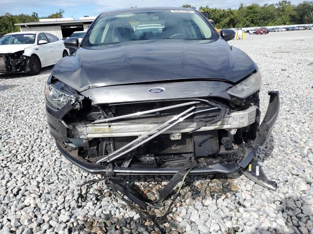 3FA6P0HD3HR256793 - 2017 FORD FUSION SE GRAY photo 5