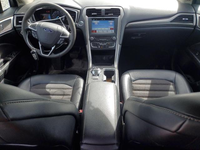 3FA6P0HD3HR256793 - 2017 FORD FUSION SE GRAY photo 8