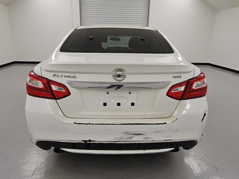 1N4AL3AP4GC294509 - 2016 NISSAN ALTIMA 2.5 白色 照片 6