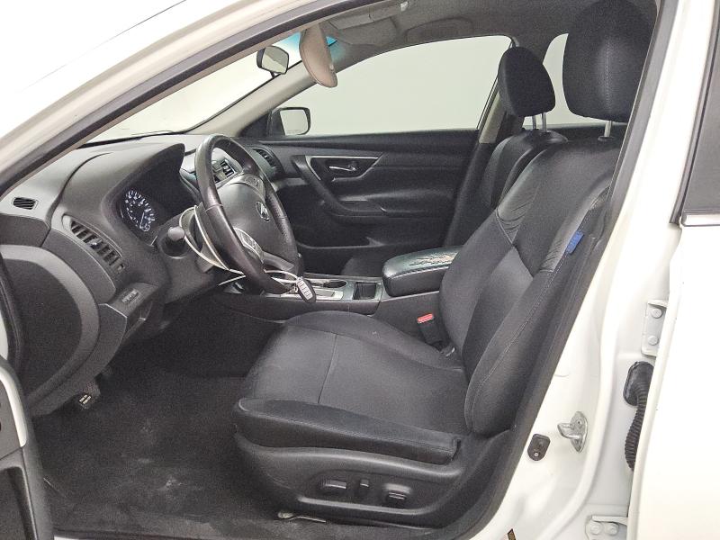 1N4AL3AP4GC294509 - 2016 NISSAN ALTIMA 2.5 白色 照片 7