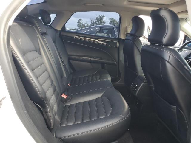 3FA6P0CD5KR139280 - 2019 FORD FUSION SEL 白色 照片 10