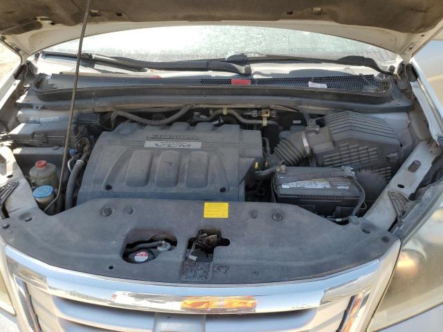 5FNRL389X9B004784 - 2009 HONDA ODYSSEY TOURING SILVER photo 18