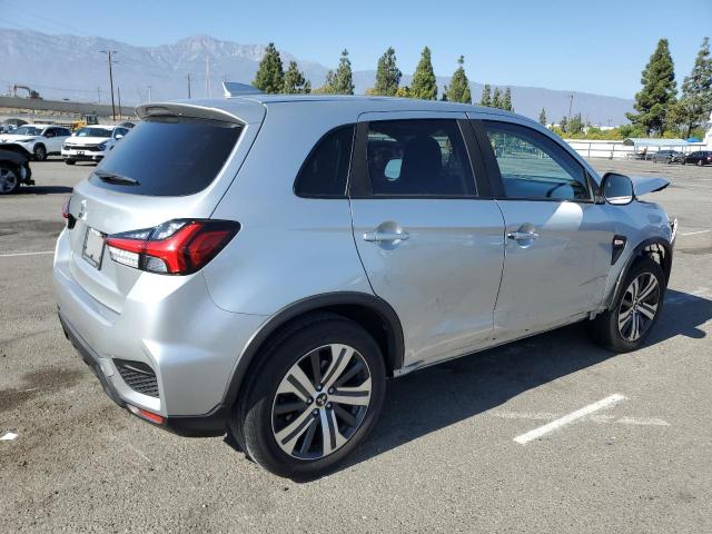 JA4AP3AU2LU005775 - 2020 MITSUBISHI OUTLANDER ES SILVER photo 3