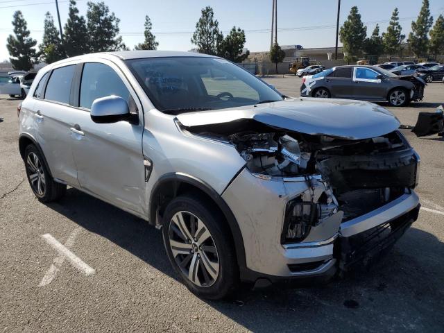 JA4AP3AU2LU005775 - 2020 MITSUBISHI OUTLANDER ES SILVER photo 4