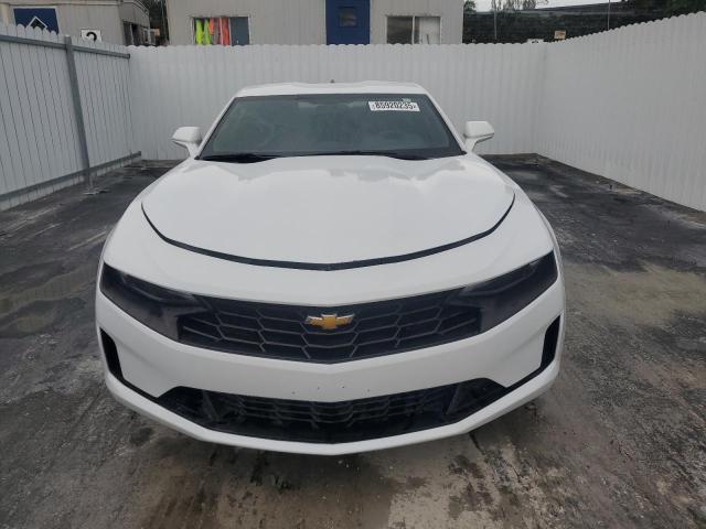 1G1FB1RSXK0104327 - 2019 CHEV CAMARO LS WHITE photo 5