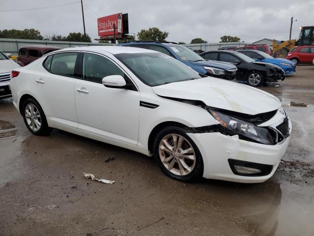 5XXGM4A72DG150394 - 2013 KIA OPTIMA LX WHITE photo 4