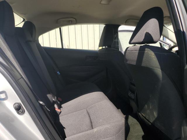 JTDBCMFE9S3080636 - 2025 TOYOTA COROLLA LE ვერცხლისფერი ფოტო 10