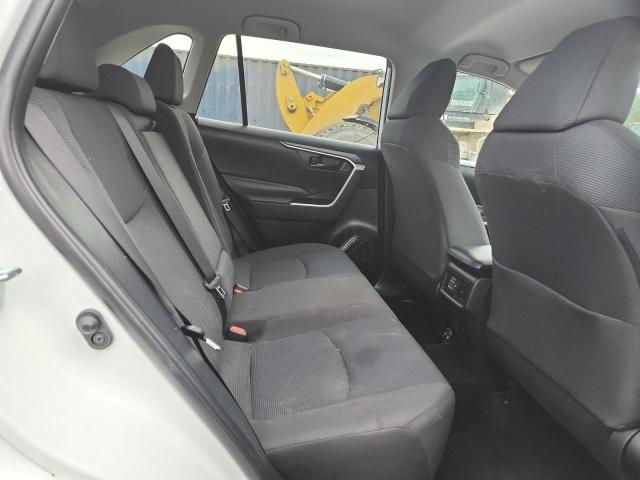 2T3F1RFV3NC292407 - 2022 TOYOTA RAV4 LE WHITE photo 11