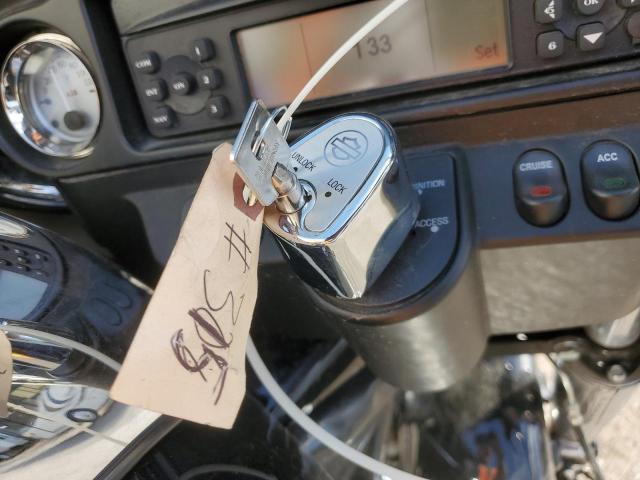 1HD1KB412BB633649 - 2011 HARLEY-DAVIDSON FLHX BLACK photo 8