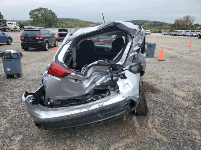 JA4AD3A36GZ046645 - 2016 MITSUBISHI OUTLANDER SE Gümüş foto 6