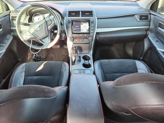 4T1BK1FK2FU557622 - 2015 TOYOTA CAMRY XSE RED photo 8