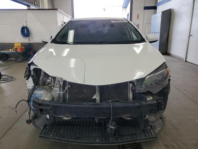 2T1BURHE6JC117686 - 2018 TOYOTA COROLLA L Beyaz fotoğraf 5