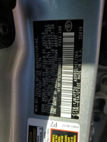 4T1BF1FK7HU686513 - 2017 TOYOTA CAMRY LE 银色 照片 13