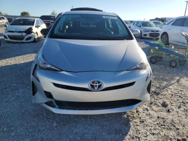 JTDKBRFU4G3007804 - 2016 TOYOTA PRIUS SILVER photo 5