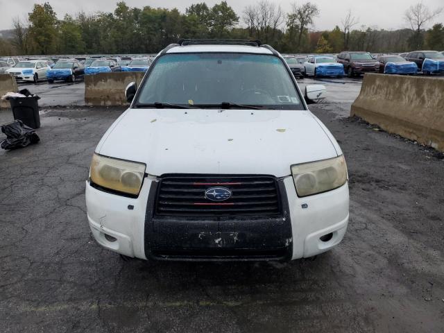JF1SG65606H702923 - 2006 SUBARU FORESTER 2.5X PREMIUM თეთრი ფოტო 5