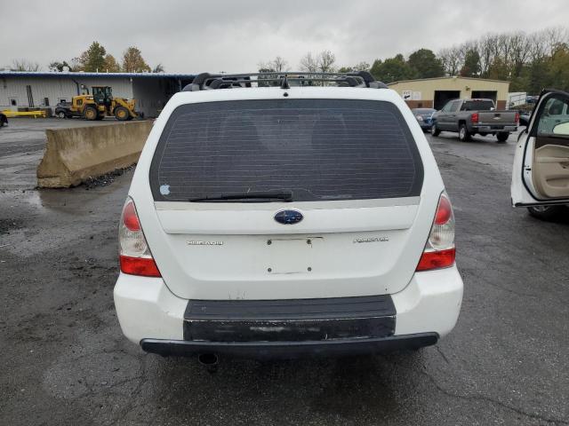 JF1SG65606H702923 - 2006 SUBARU FORESTER 2.5X PREMIUM თეთრი ფოტო 6