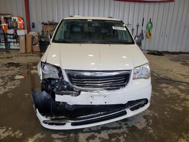 2C4RC1CG5DR589619 - 2013 CHRYSLER TOWN & COU TOURING L WHITE photo 5