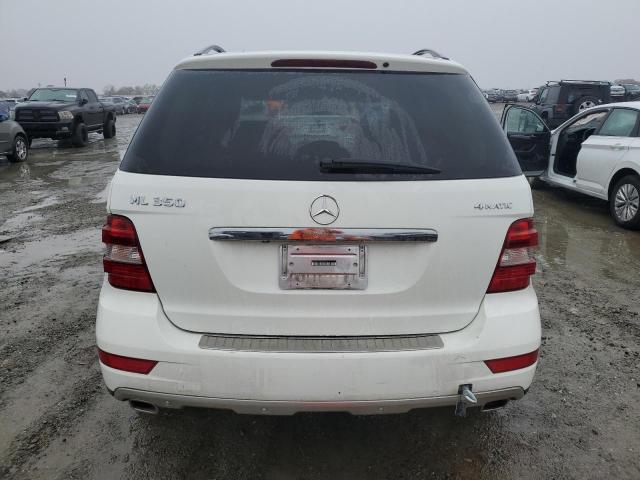 4JGBB8GBXBA697341 - 2011 MERCEDES-BENZ ML 350 4MATIC WHITE photo 6