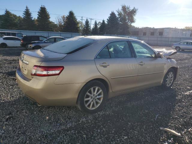 4T4BF3EKXAR063699 - 2010 TOYOTA CAMRY BASE Dorado foto 3