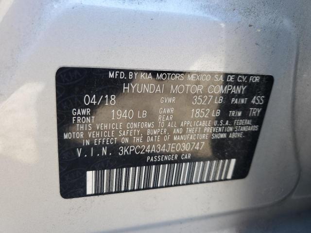 3KPC24A34JE030747 - 2018 HYUNDAI ACCENT SE SILVER photo 12