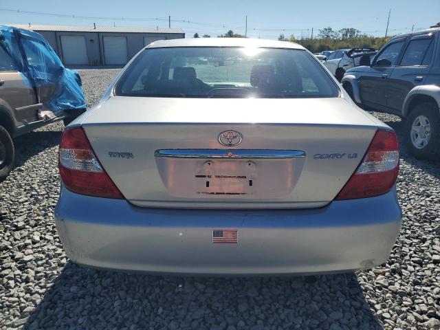 4T1BE32KX3U776963 - 2003 TOYOTA CAMRY LE Silber Foto 6