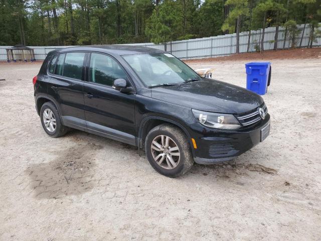 WVGBV7AX7CW601904 - 2012 VOLKSWAGEN TIGUAN S Negro foto 4