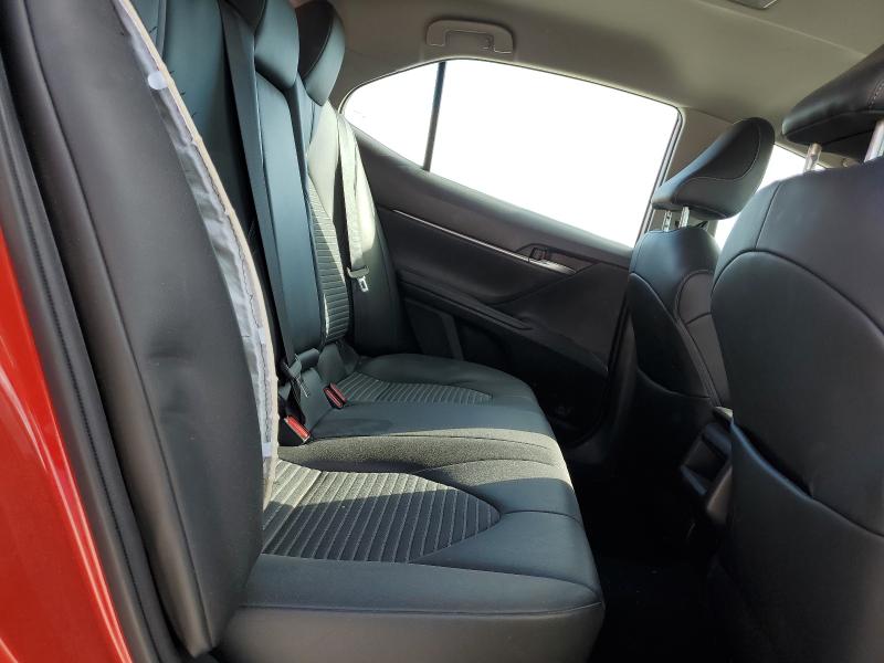 4T1T11AK8NU058689 - 2022 TOYOTA CAMRY SE Qırmızı foto 10